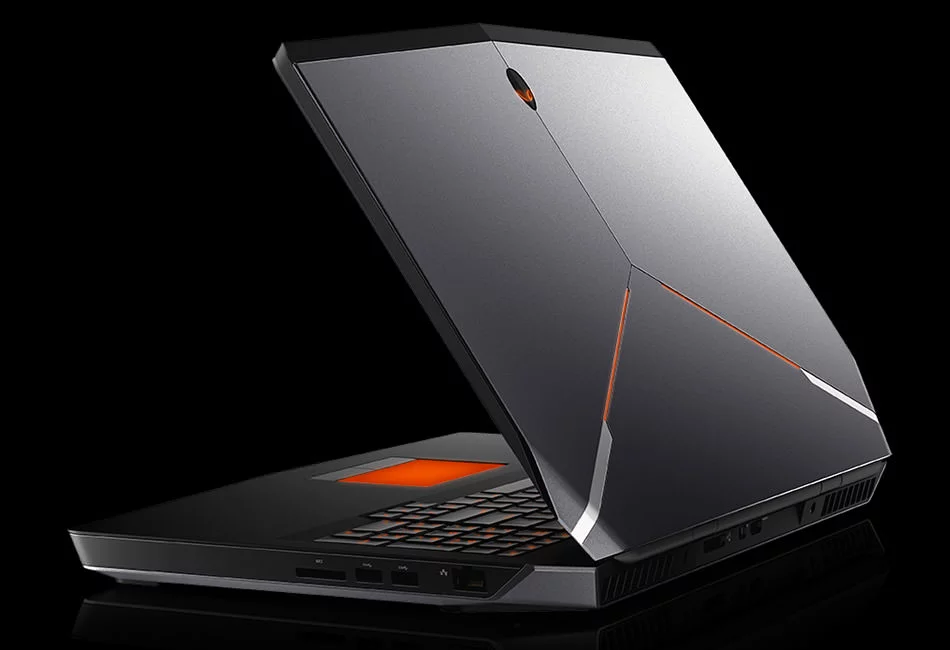 Dell Alienware 17 R2 intel i7 4710HQ