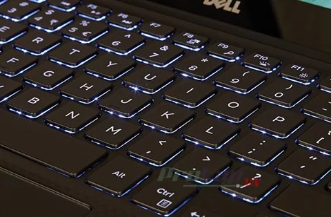 Dell XPS 13 8GB i7 ban phim backlit co den nen
