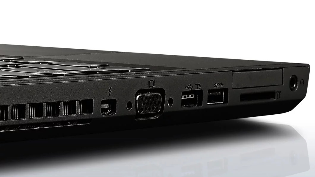 Lenovo ThinkPad W540 có cổng VGA, Thunderbolt, USB 3.0